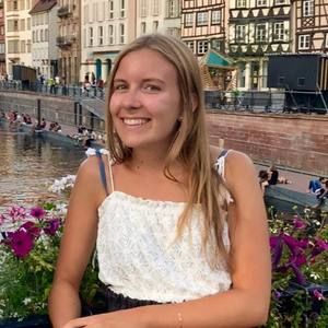 Meet your Posher, Isabel